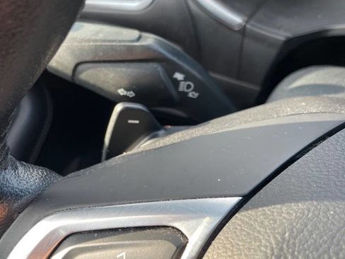 Used 2017 Ford Edge Titanium FWD image 72