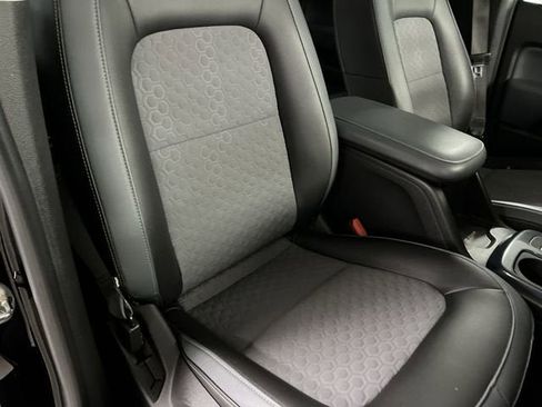 Certified 2019 Chevrolet Colorado Z71 image 27