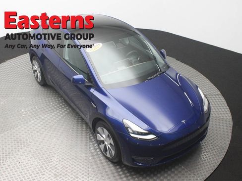 Used 2020 Tesla Model Y Long Range AWD/4WD image 3