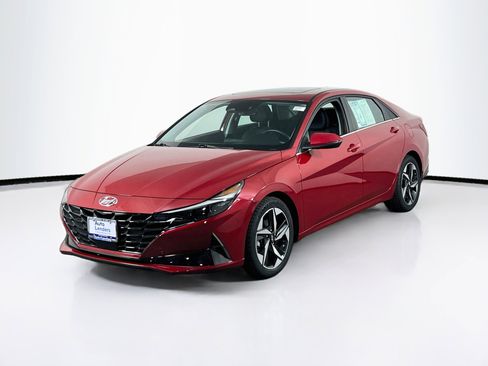 Used 2023 Hyundai Elantra Limited FWD image 1