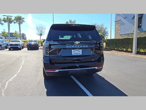 New 2026 Chevrolet Suburban LT w/ Comfort Package image 24