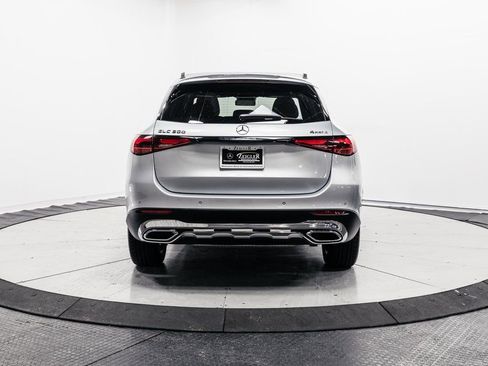 Certified 2026 Mercedes-Benz GLC 300 4MATIC image 26