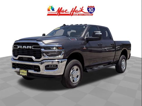 Used 2025 RAM 2500 Tradesman AWD/4WD image 30