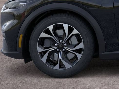 New 2026 Ford Mustang Mach-E Select RWD image 19