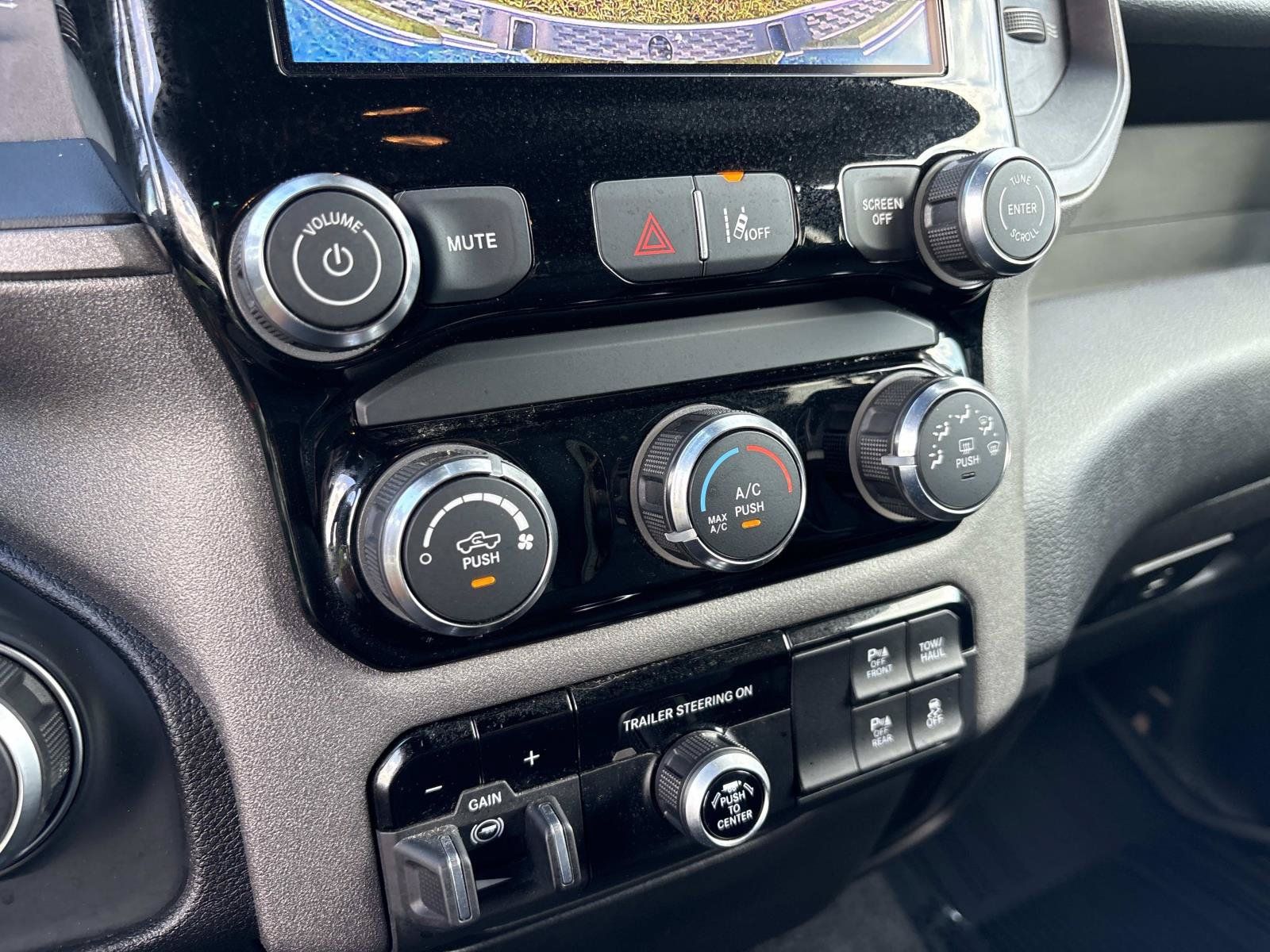 Certified 2025 RAM 1500 Tradesman AWD/4WD image 26