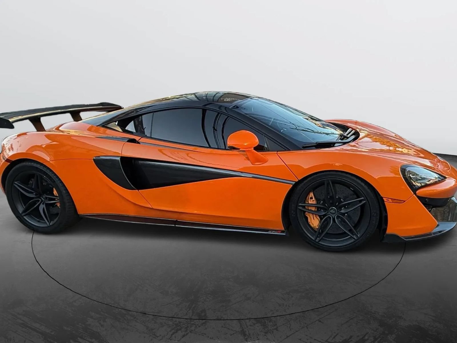 Used 2017 McLaren 570S Coupe RWD image 6