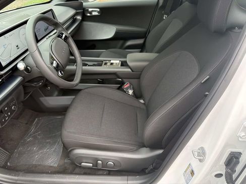 New 2025 Hyundai Ioniq 6 SE image 20