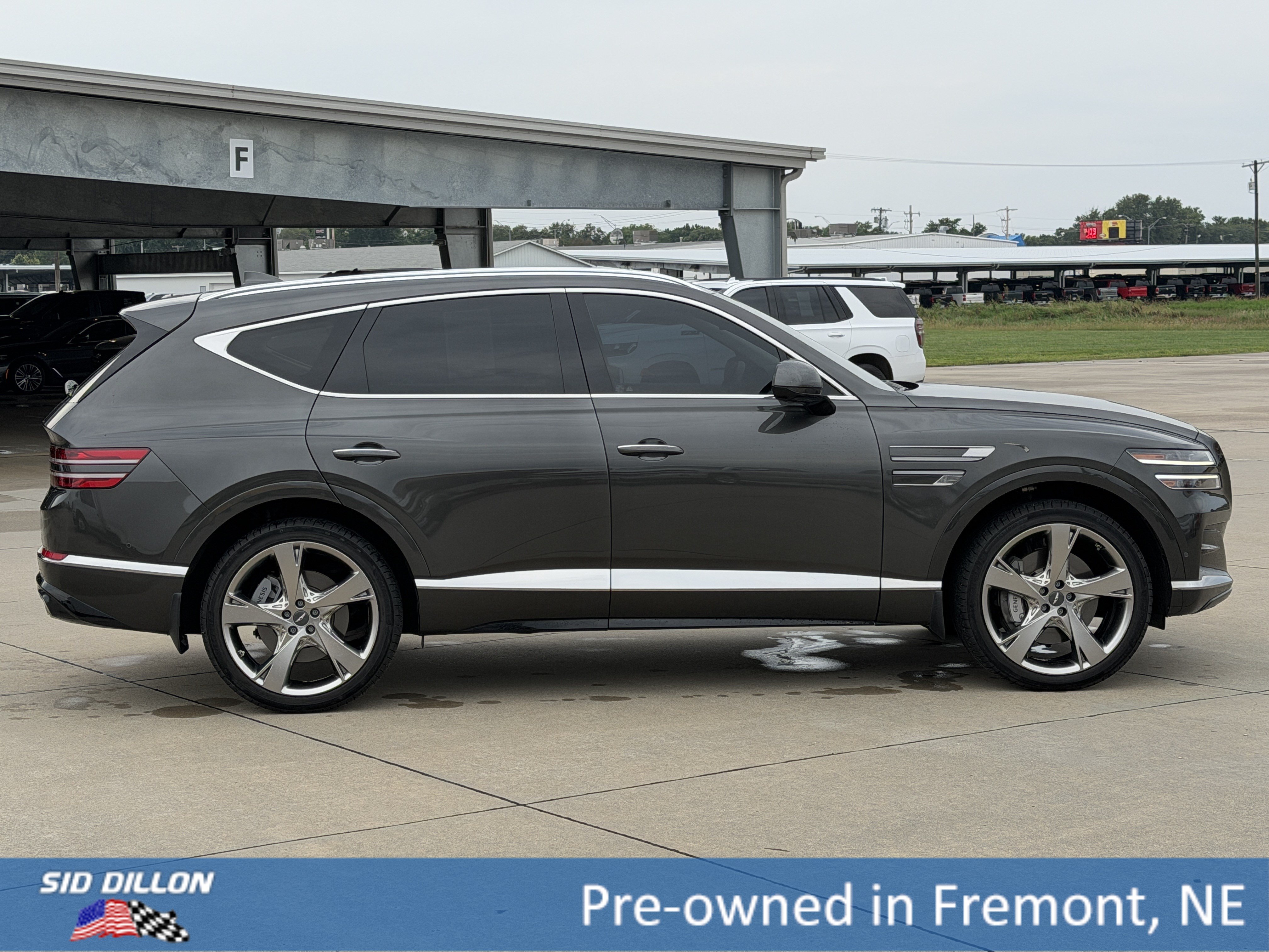 Used 2024 Genesis GV80 3.5T w/ Prestige Package AWD/4WD image 3