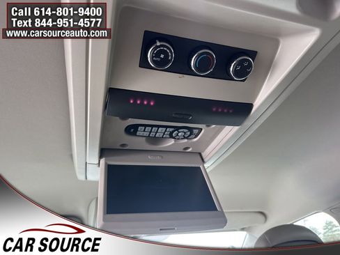 Used 2012 Chrysler Town & Country Touring w/ Entertainment Group #1 image 24