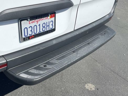 Used 2021 Mercedes-Benz Sprinter 144 Cargo image 20