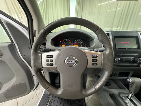 Used 2018 Nissan Frontier SV AWD/4WD image 23