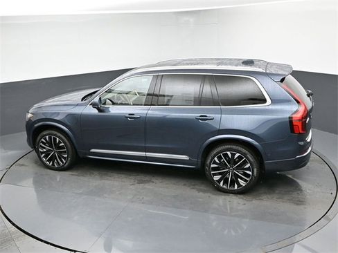 New 2026 Volvo XC90 T8 Plus image 51