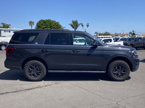 Used 2022 Ford Expedition Timberline AWD/4WD image 2