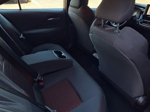 Certified 2025 Toyota Corolla SE image 21