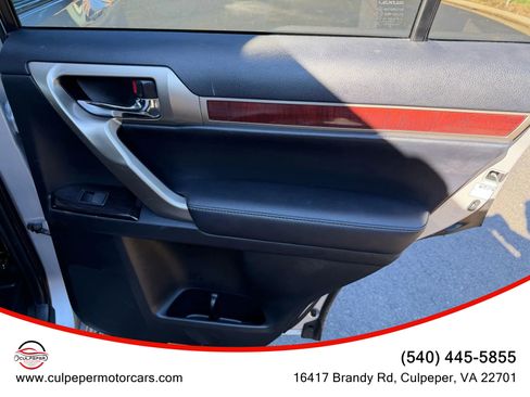 Used 2010 Lexus GX 460 image 15