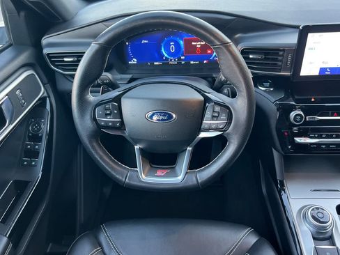 Certified 2022 Ford Explorer ST image 15