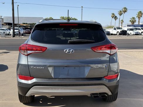 Used 2017 Hyundai Tucson Sport FWD image 6