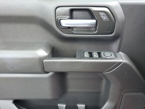 Used 2021 Chevrolet Silverado 1500 Custom w/ LPO, Blackout Package RWD image 17