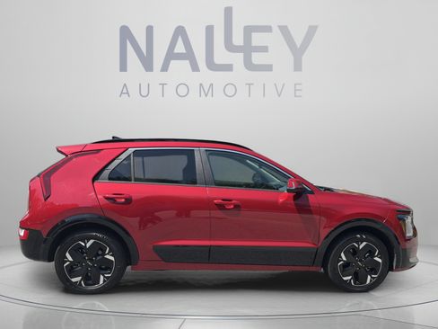 Certified 2024 Kia Niro Wind FWD image 6