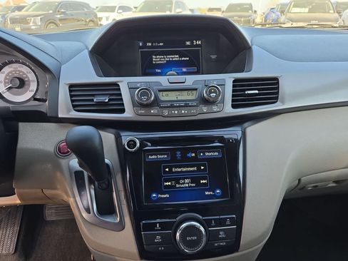 Used 2016 Honda Odyssey EX-L image 27