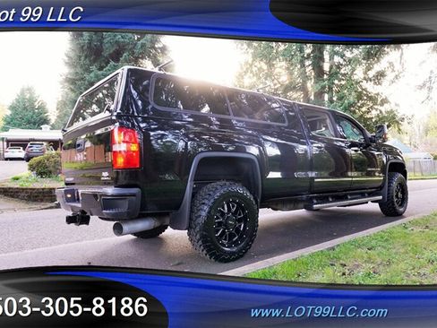 Used 2016 GMC Sierra 3500 Denali w/ Duramax Plus Package AWD/4WD image 9
