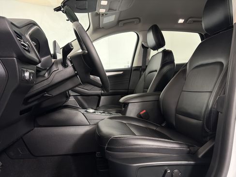 Used 2022 Ford Escape SEL AWD/4WD image 12