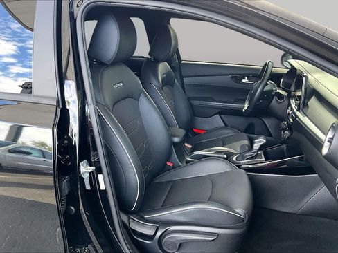 Used 2023 Kia Forte GT-Line FWD image 9
