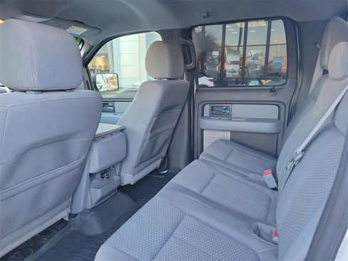 Used 2014 Ford F150 XLT w/ XLT Convenience Package image 8