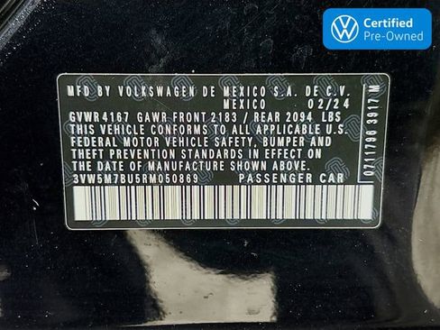 Certified 2024 Volkswagen Jetta S image 29