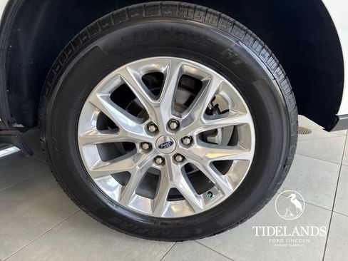 Certified 2021 Ford Expedition XLT RWD image 33