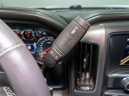 Used 2017 Chevrolet Silverado 1500 LTZ w/ LTZ Plus Package image 32