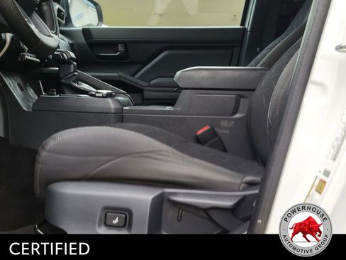 Used 2024 Toyota Tacoma SR AWD/4WD image 24