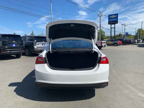 Certified 2024 Chevrolet Malibu LT image 40