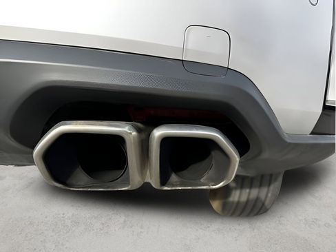 Used 2024 Kia Telluride SX w/ Towing Package image 32