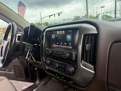 Used 2015 Chevrolet Silverado 1500 LT AWD/4WD image 23