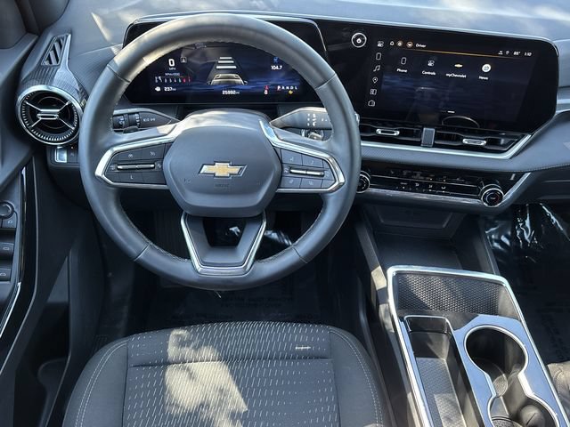 Certified 2025 Chevrolet Equinox LT FWD image 12