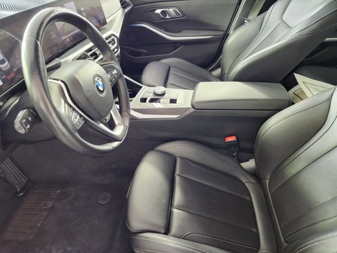 Used 2023 BMW 330i xDrive Sedan image 11