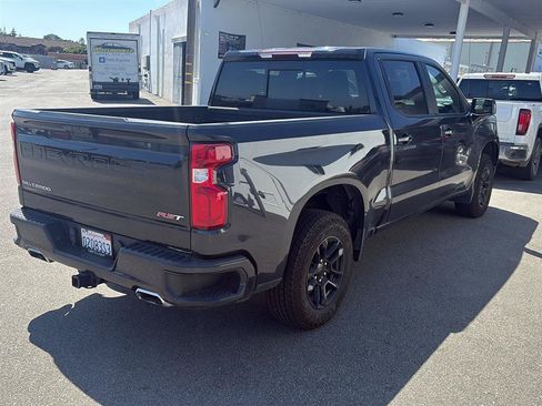Used 2023 Chevrolet Silverado 1500 RST w/ Convenience Package II AWD/4WD image 5