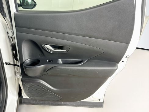 Used 2025 Hyundai Santa Cruz SEL FWD image 28