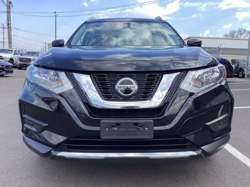 Used 2019 Nissan Rogue SV image 8