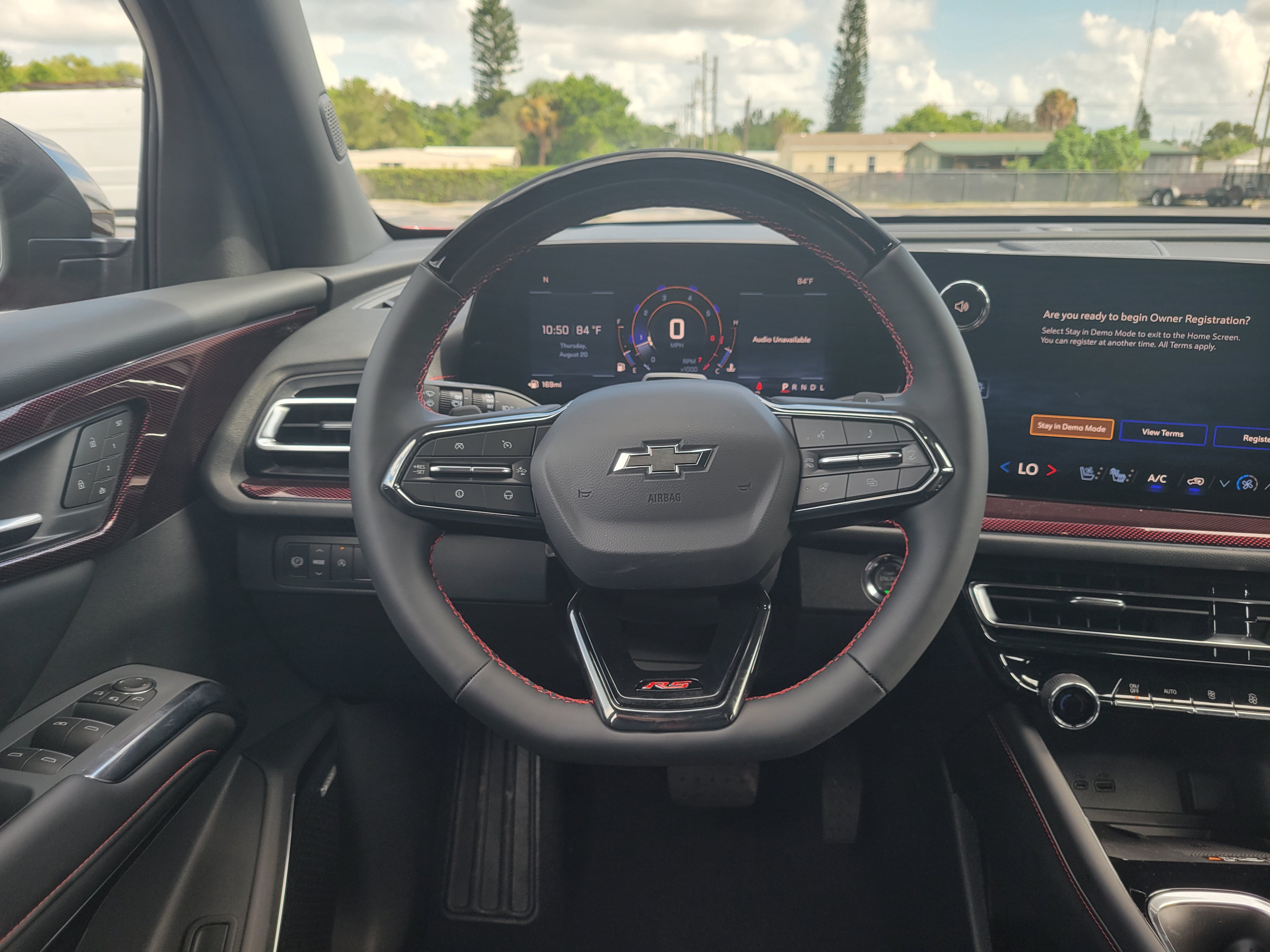 New 2027 Chevrolet Traverse RS w/ LPO, Floor Liner Package FWD image 13