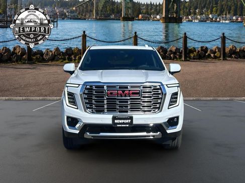 New 2026 GMC Yukon Denali w/ Denali Reserve Package AWD/4WD image 2