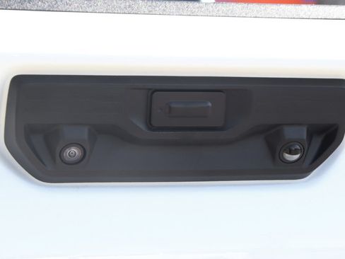 Used 2024 Chevrolet Silverado 2500 LTZ w/ LTZ Convenience Package AWD/4WD image 46