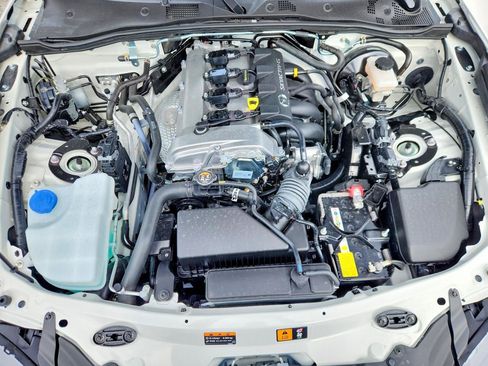 Used 2026 MAZDA MX-5 Miata Grand Touring RWD image 9