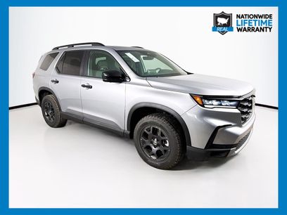 New 2025 Honda Pilot TrailSport