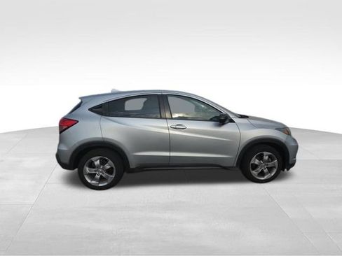 Used 2016 Honda HR-V EX image 8