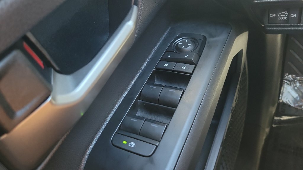 Certified 2025 Toyota Tacoma TRD Sport RWD image 18
