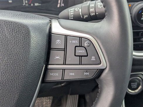 Used 2025 Toyota Grand Highlander AWD image 20