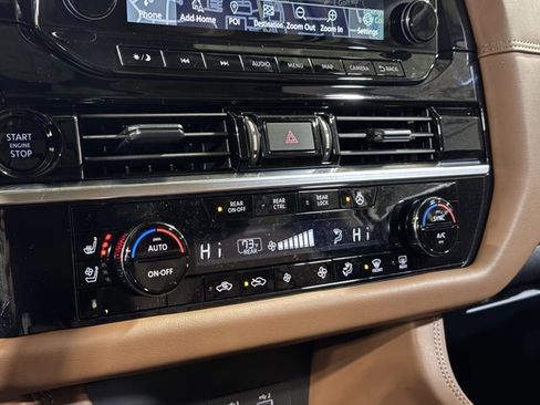 New 2025 Nissan Pathfinder Platinum image 44