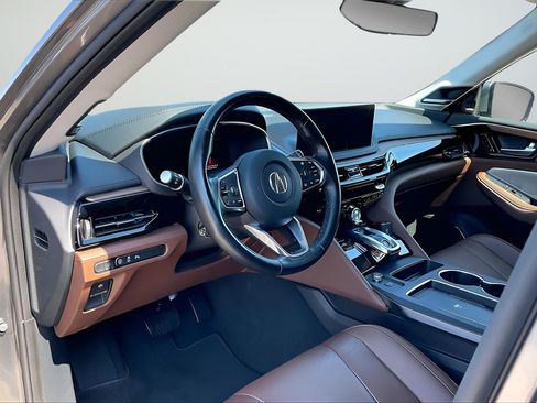 Used 2025 Acura MDX FWD w/ Technology Package image 14